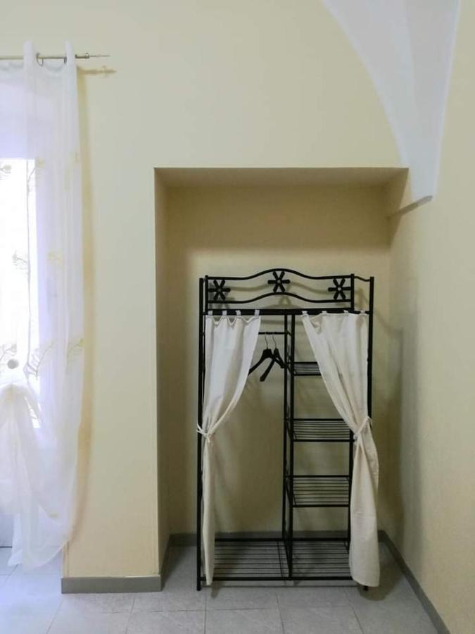 L 'Alcova Holidays Home Centro Storico Ceglie Messapica Exterior photo