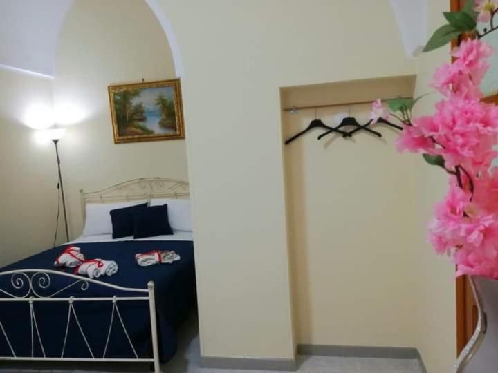 L 'Alcova Holidays Home Centro Storico Ceglie Messapica Exterior photo